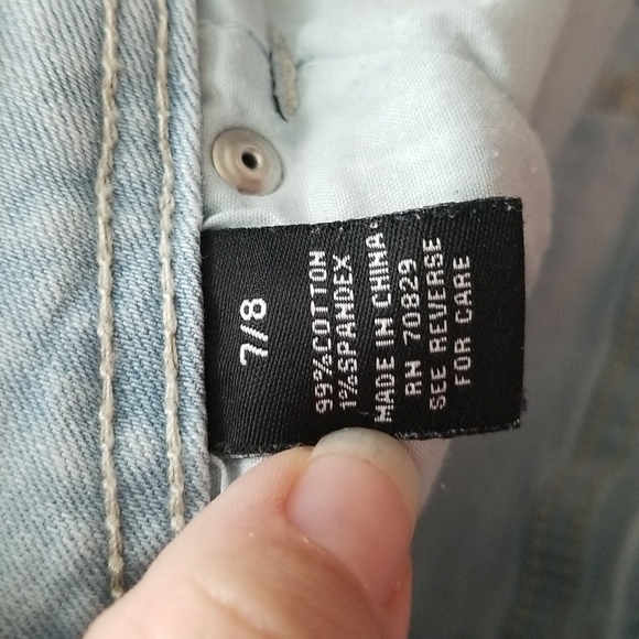 Rue 21 Distressed Denim Shorts - Picture 9 of 13